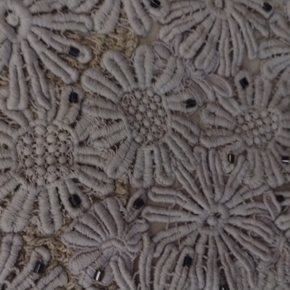 Free People Dress floral boho style with embroidery size xs ties in the back - Picture 9 of 9